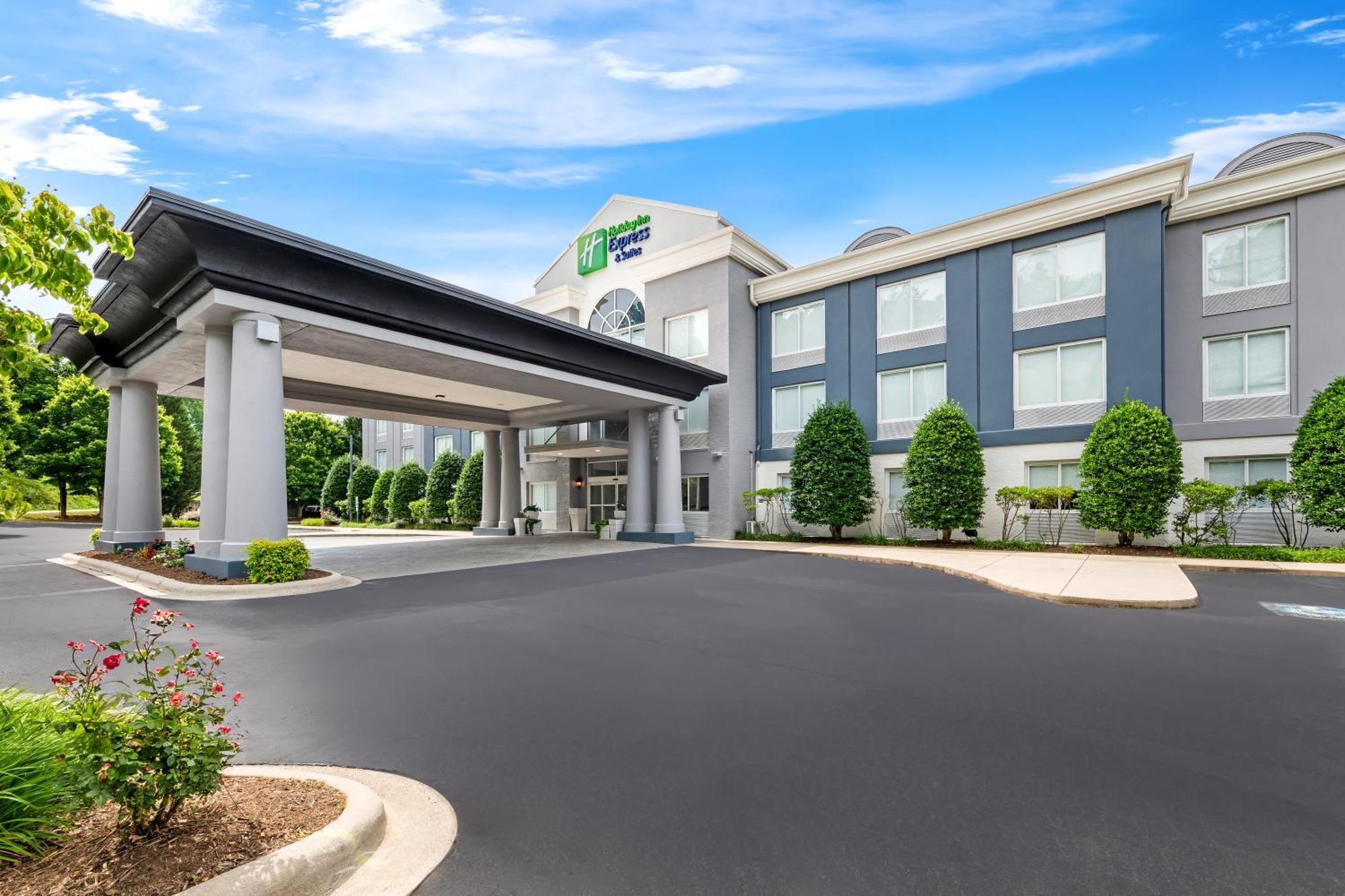 Holiday Inn Express & Suites Sylva / Dillsboro By Ihg Bagian luar foto