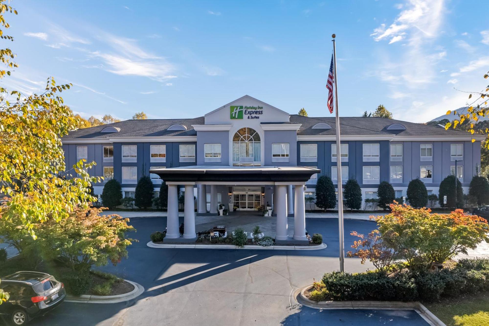 Holiday Inn Express & Suites Sylva / Dillsboro By Ihg Bagian luar foto